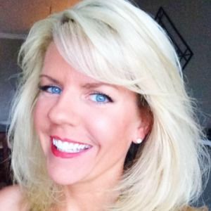 Meet your Posher, Christine